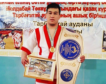 «كۇش اتاسىن تانىمادى...»