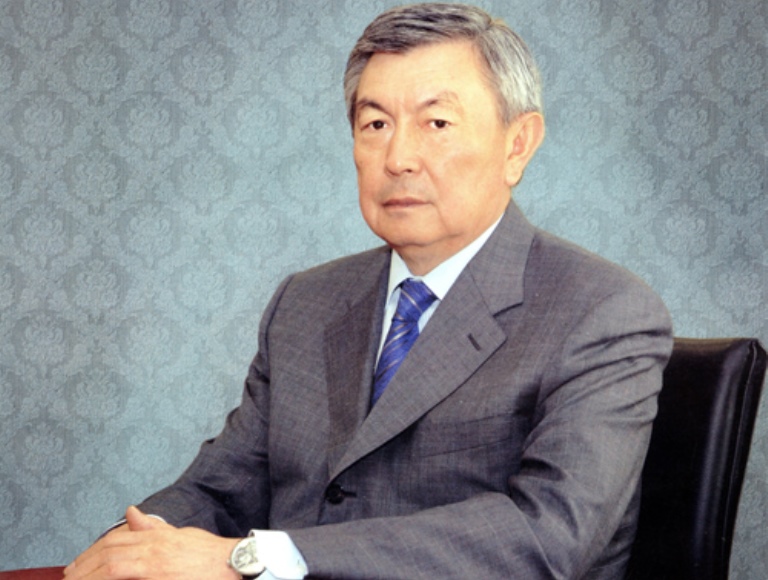 جول قادىرىن جۇرگەن بىلەر