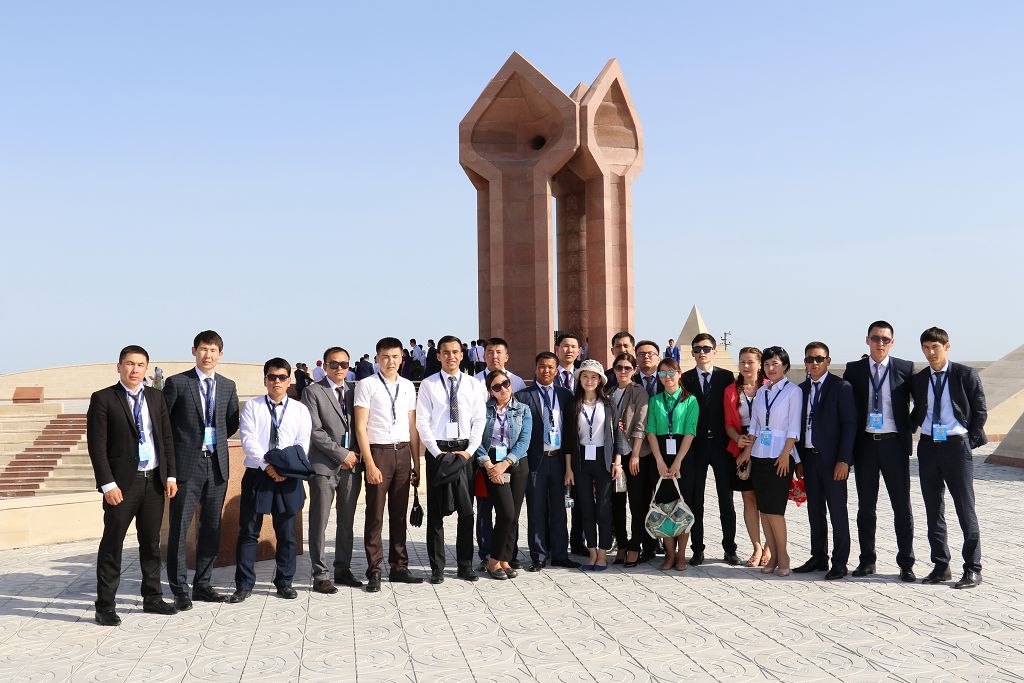 ۇلتقا ەڭبەك ءسىڭىرۋ – ۇلاعاتتى ءىس