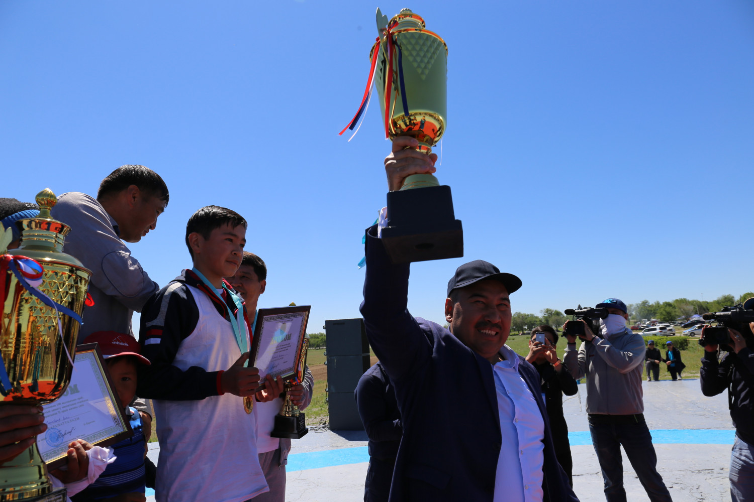 الاشورداعا ارنالعان الامان