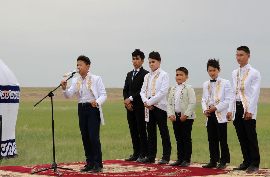 اتىراۋدا رەسپۋبليكالىق ماحامبەت پوەزياسى كۇنى ءوتتى