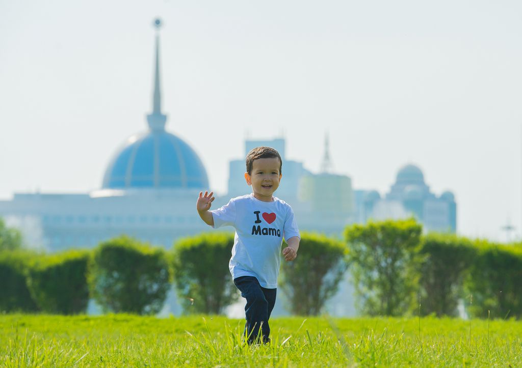 سانا سالتاناتى