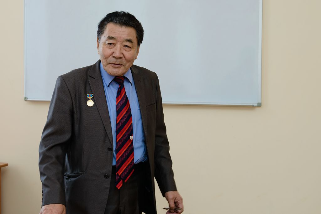 ادامدار باسەكەلىك قابىلەتىمەن ايقىندالادى