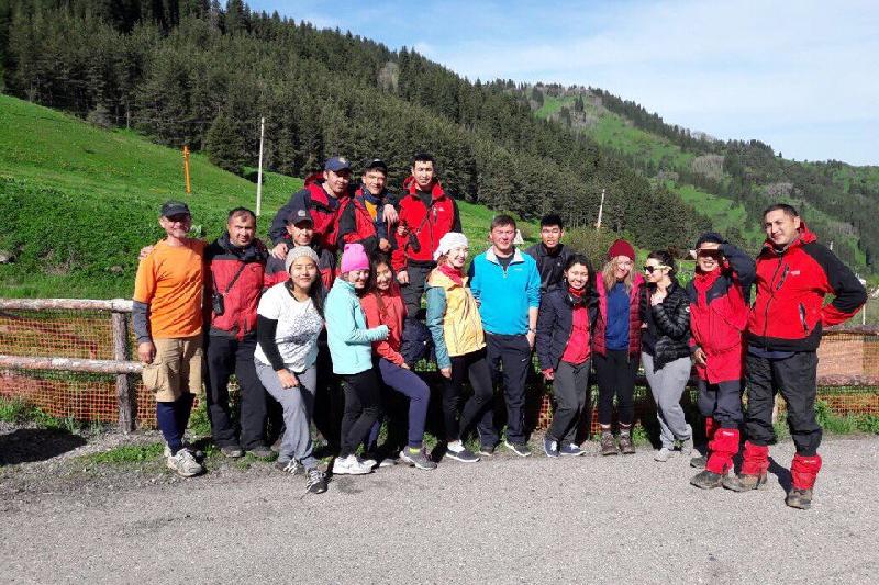 الماتى تاۋلارىندا اداسقان الپينيستەر تابىلدى