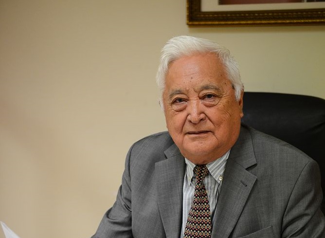 جازۋشى دەسە – جازۋشى, جۋرناليست دەسە – جۋرناليست