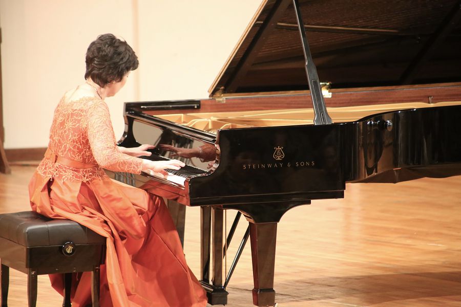 الەم تانىعان اۋباكىروۆا