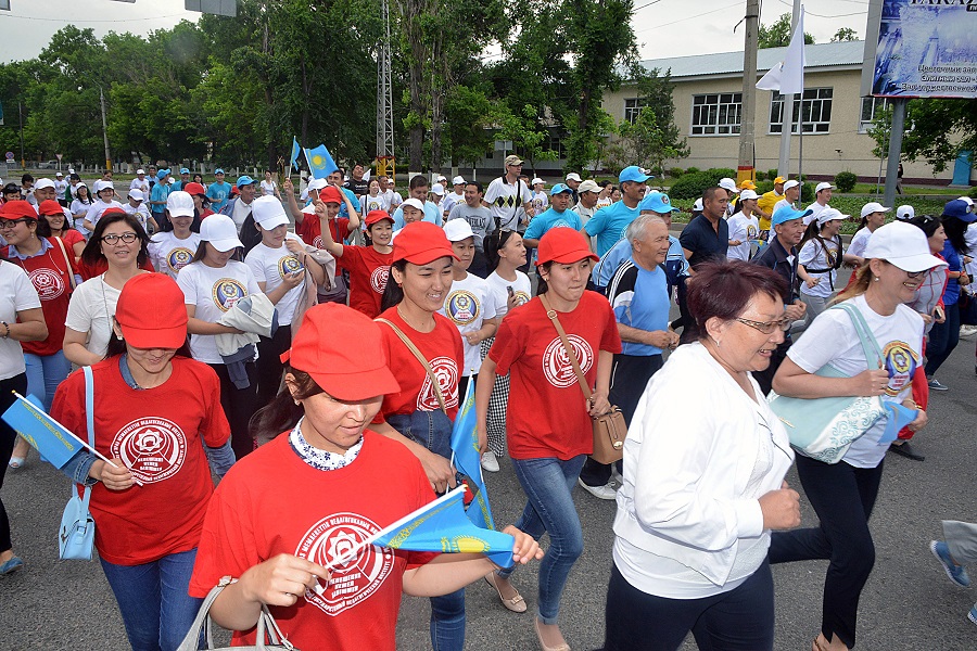 تارازدا «ەكسپو-2017» كورمەسىنە ارنالعان مارافون ءوتتى