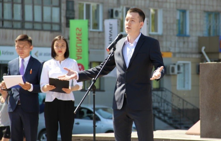 پاۆلوداردا سۇلتانماحمۇت تورايعىروۆتى ەسكە الۋ كۇنى ءوتتى 