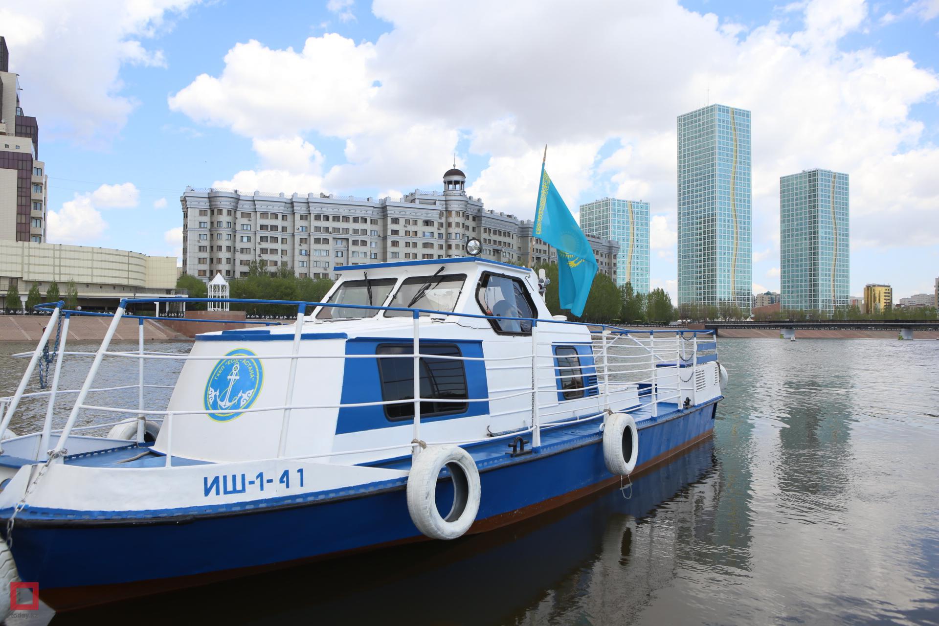 ەسىل وزەنىندە قايىق تاكسي قىزمەتى پايدا بولادى