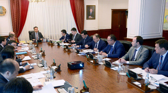 استانادا ستارتاپ-حاب قۇرۋ ماسەلەسى ۇكىمەتتە قارالدى