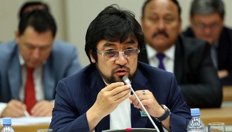 قارجى «پيراميدالارىنا» توسقاۋىل قاشان قويىلادى؟