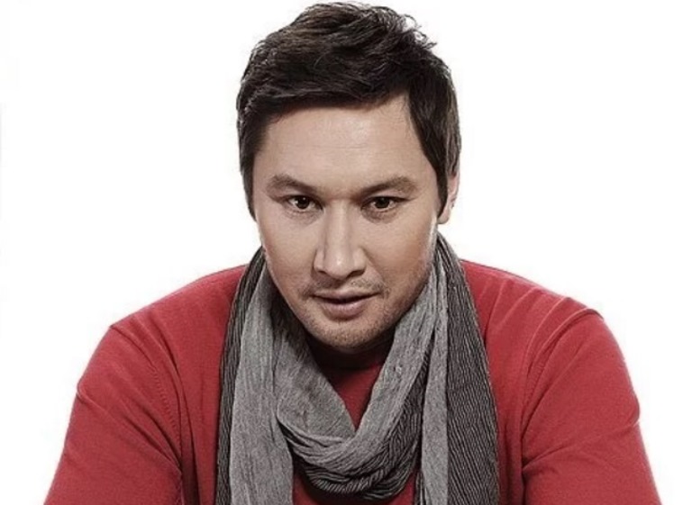 ساتىبالدى جەكە تەاترىن اشتى