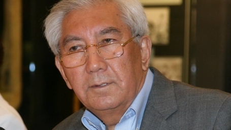 "التىن ارقاۋ" ونەگەلى ومىرگە ارنالعان