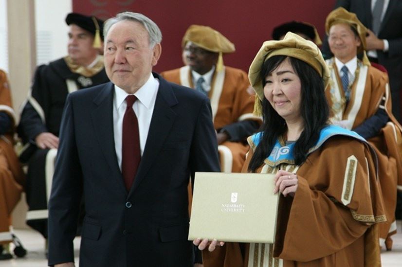 ەلباسى: «بولاشاق» قارجىسىن نازارباەۆ ۋنيۆەرسيتەتىنە باعىتتاۋ كەرەك