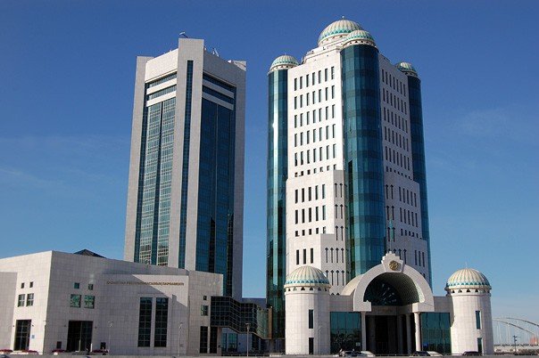 ورمان شارۋاشىلىعى سالاسى قىزمەتكەرلەرىنىڭ ەڭبەكاقىسى 25 پايىزعا كوتەرىلەدى