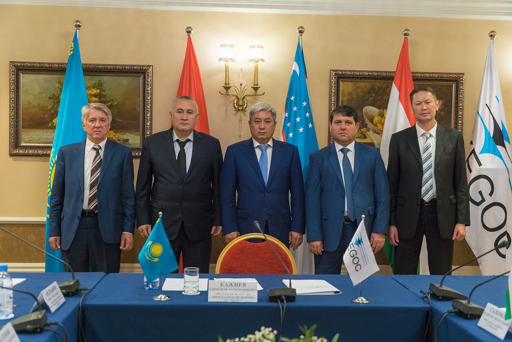 ورتالىق ازيانىڭ ەنەرگەتيكتەرى باس قوستى