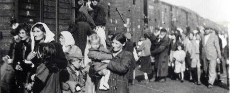 ساياسي قۋعىن-سۇرگىن قۇرباندارىن ەسكە الدى