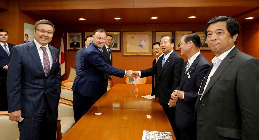 ەلباسى سالعان داڭعىل جول