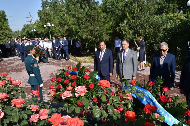 وقو جۇرتى قۋعىن-سۇرگىن قۇرباندارىن ەسكە الدى