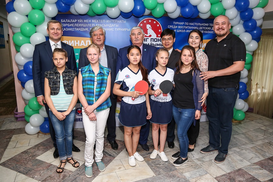 ەلىمىزدە بالالار ۇيىنە 100 تەننيس ۇستەلى تابىستالادى