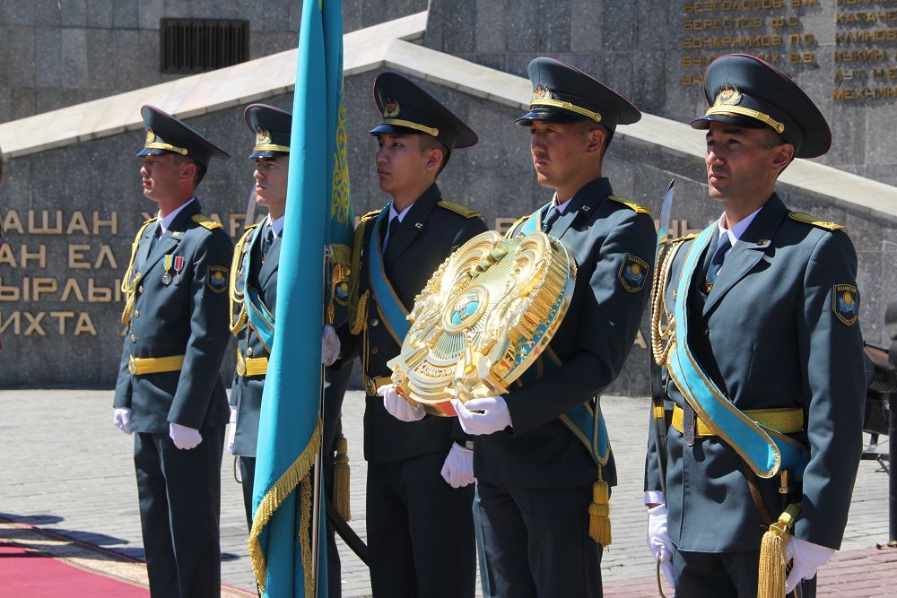 وسكەمەندە 500 سارباز ساپ تۇزەدى