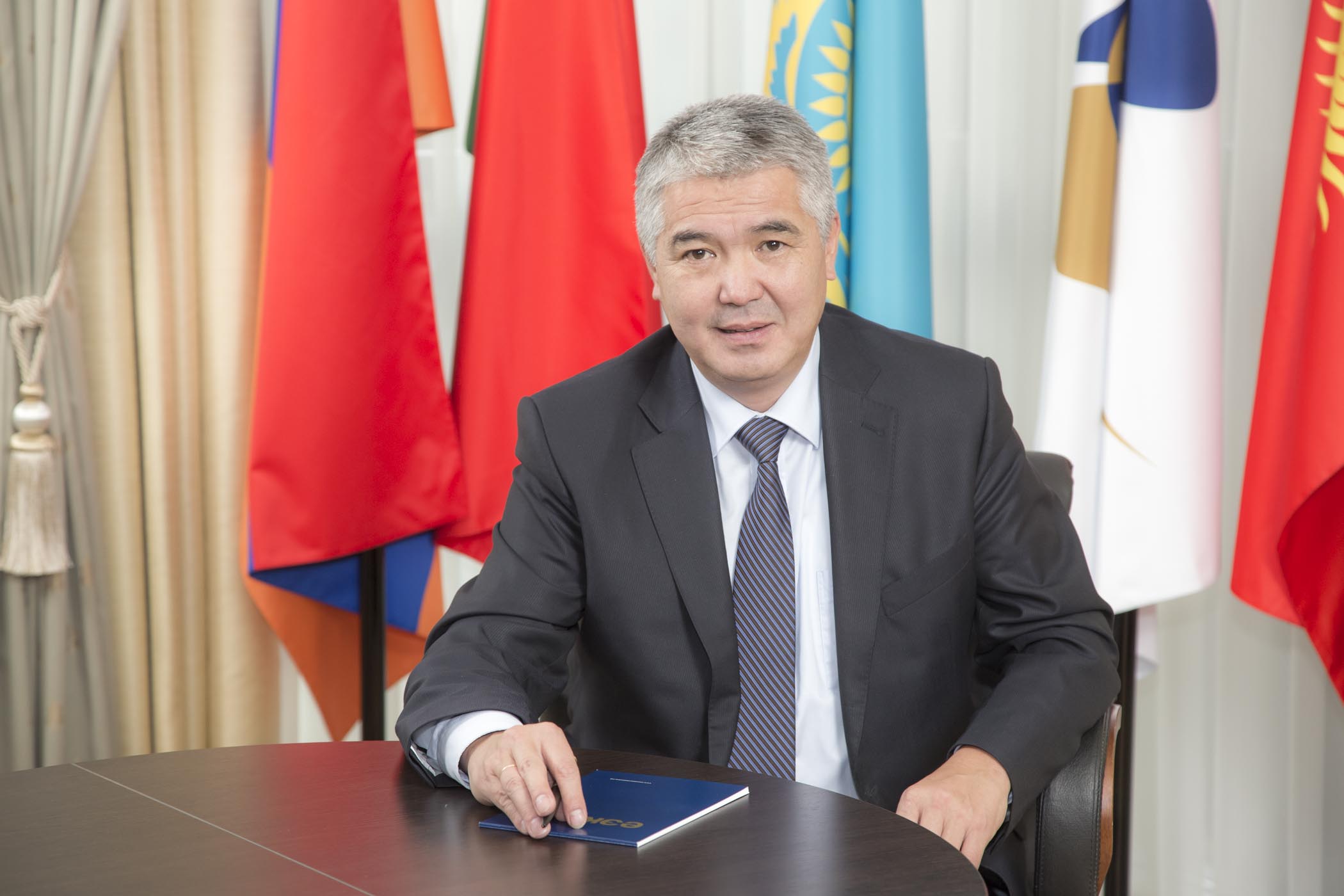 تەڭگەرىمدى ساياسات ءوزارا  سەرىكتەستىكتى نىعايتادى