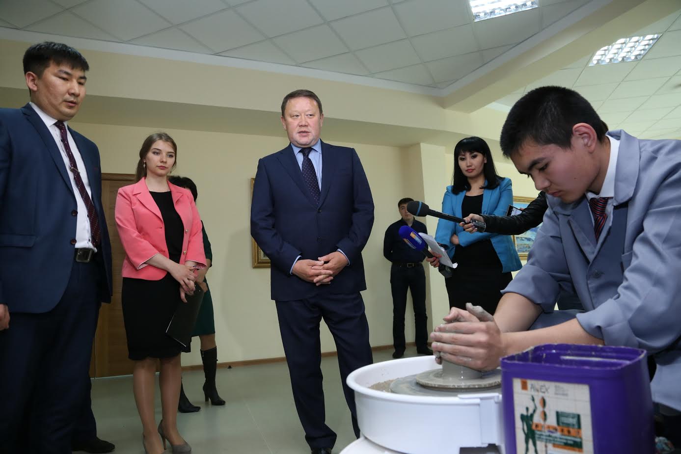 سولتۇستىك قازاقستاندا وقۋشىلار سارايى سالىنىپ, ساياباق جاڭارتىلادى