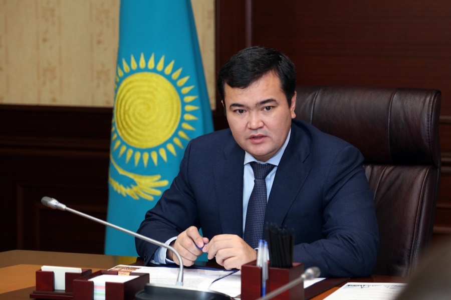 ج.قاسىمبەك: ارنايى ەكونوميكالىق ايماقتاردىڭ دامۋ قارقىنى باياۋ