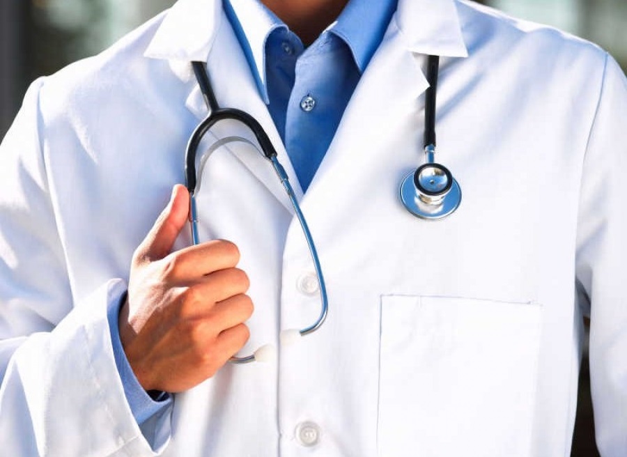 ەلىمىزدە دارىگەرلەر قىزمەتى قىمباتتادى