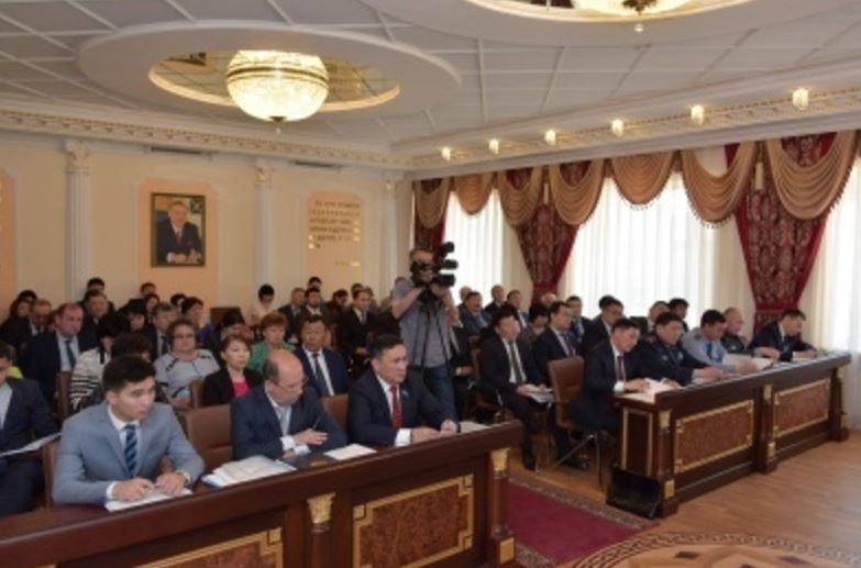 اقمولا وبلىسىندا جولاۋشىلار كولىگى جانە اۆتوموبيل جولدارى باسقارماسىنا جاڭا باسشى كەلدى