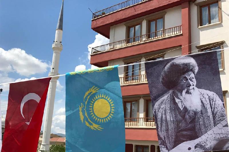 انكارادا جامبىل جاباەۆ اتىنداعى كوشە اشىلدى