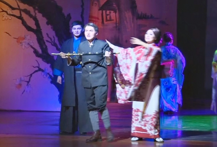 ەلوردادا «ساحنادان سالەم» حالىقارالىق تەاتر اپتالىعى باستالدى