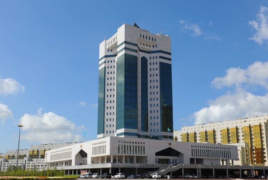 قولداۋدان قاعىس قالمايدى