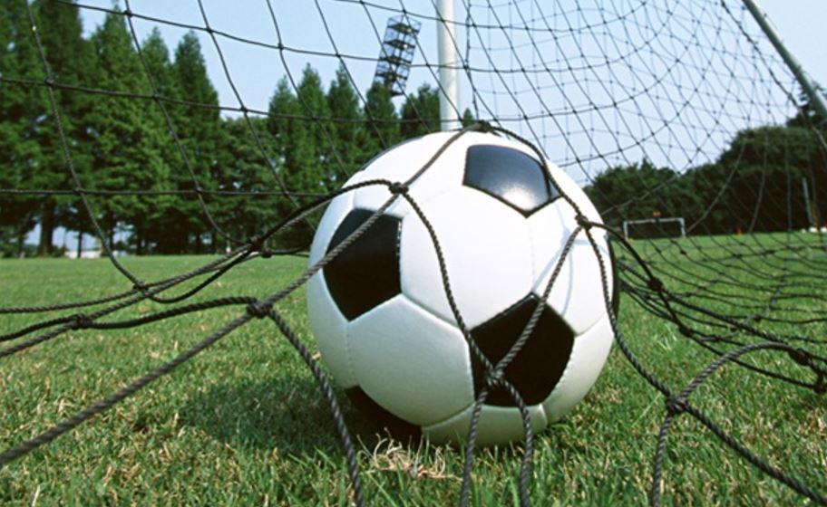 جۋرناليستەر اراسىندا فۋتبولدان جارىس وتەدى