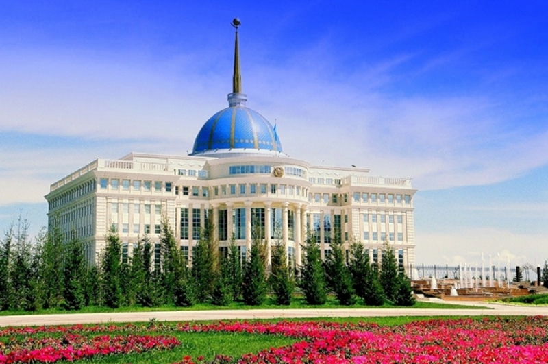 ەلباسى قازاقستان مەن ازيا دامۋ بانكى اراسىنداعى قارىز تۋرالى كەلىسىمدى راتيفيكاتسيالاۋ زاڭىنا قول قويدى