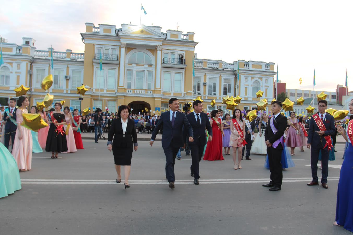 باتىس قازاقستان وبلىسىندا 4414 تۇلەك مەكتەپ ءبىتىردى