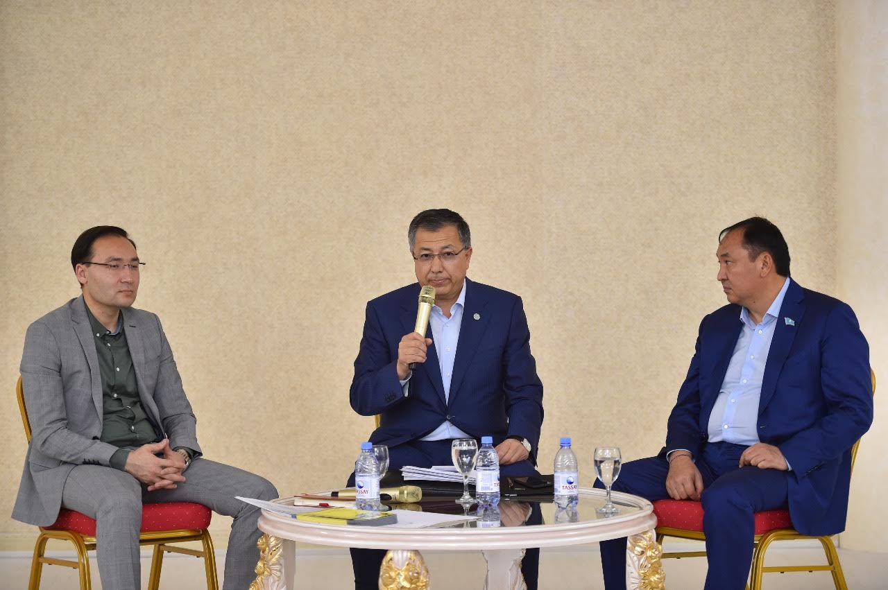 وقو اكىمى تۋعان جەردى تۇلەتۋگە كاسىپكەرلەردى جۇمىلۋعا شاقىردى