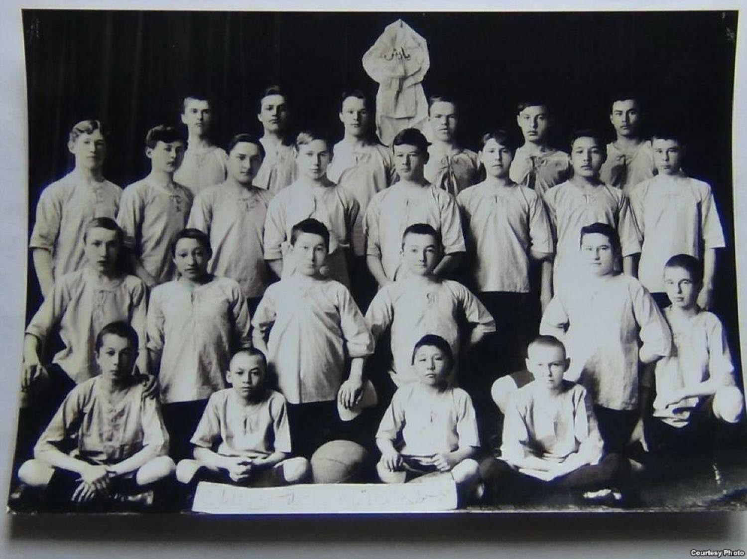 تەكتى ءامىر