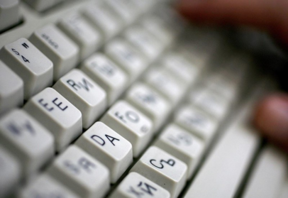 لاتىنعا كوشكەندە ەسكەرەتىن جەتى ۇسىنىس