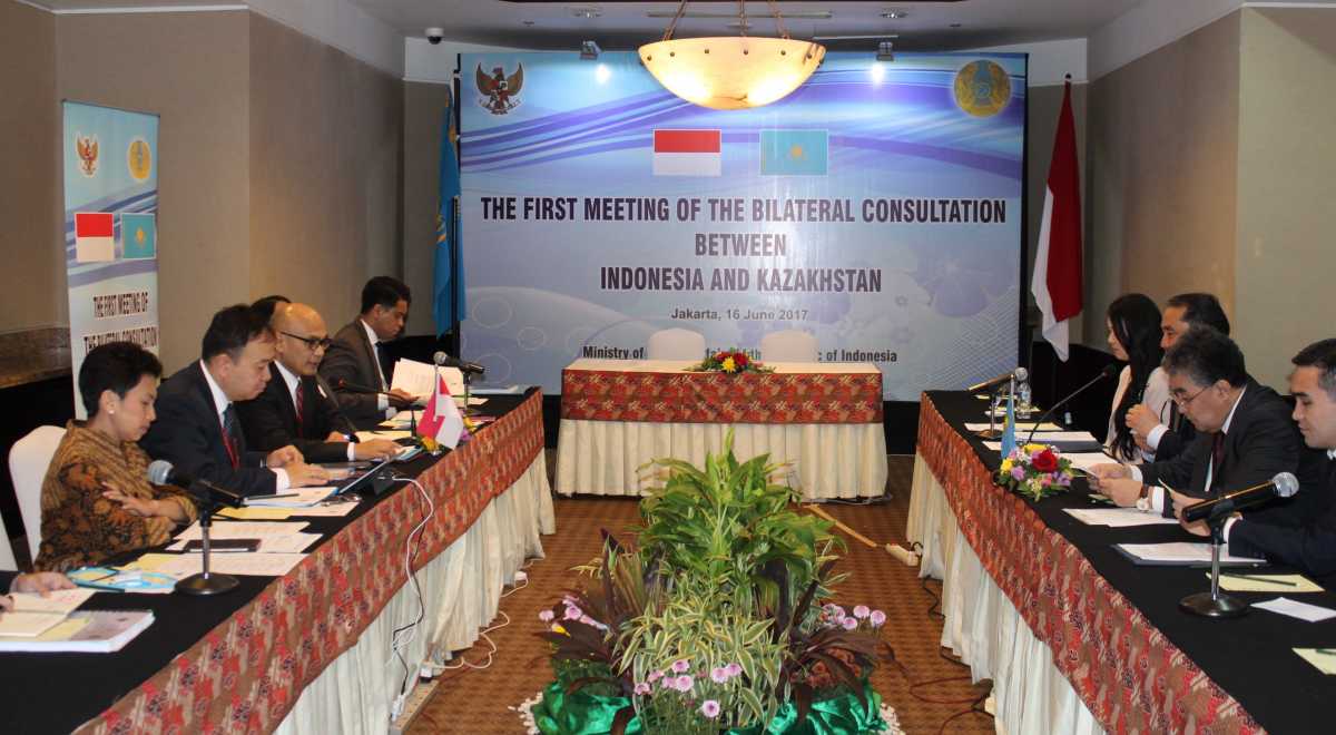 دجاكارتادا قازاقستاندىق-يندونەزيالىق ساياسي كونسۋلتاتسيالارى ءوتتى
