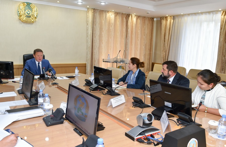 سقو اكىمى اۆستراليالىق ينۆەستورلارمەن كەزدەستى