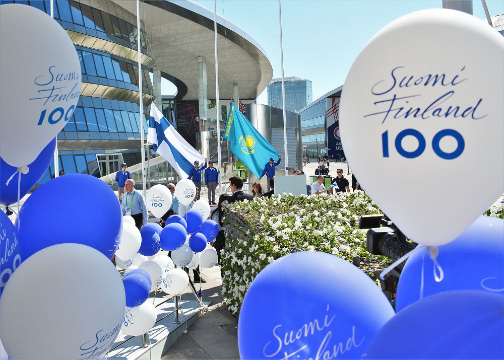 لاپلانديالىق سانتا-كلاۋس كورمەدە ءجۇر