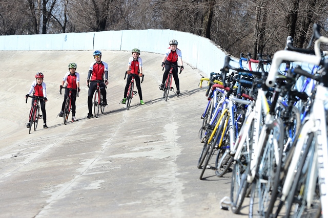 الماتىعا كەلىڭىز, جاياۋ جۇرەمىز!..