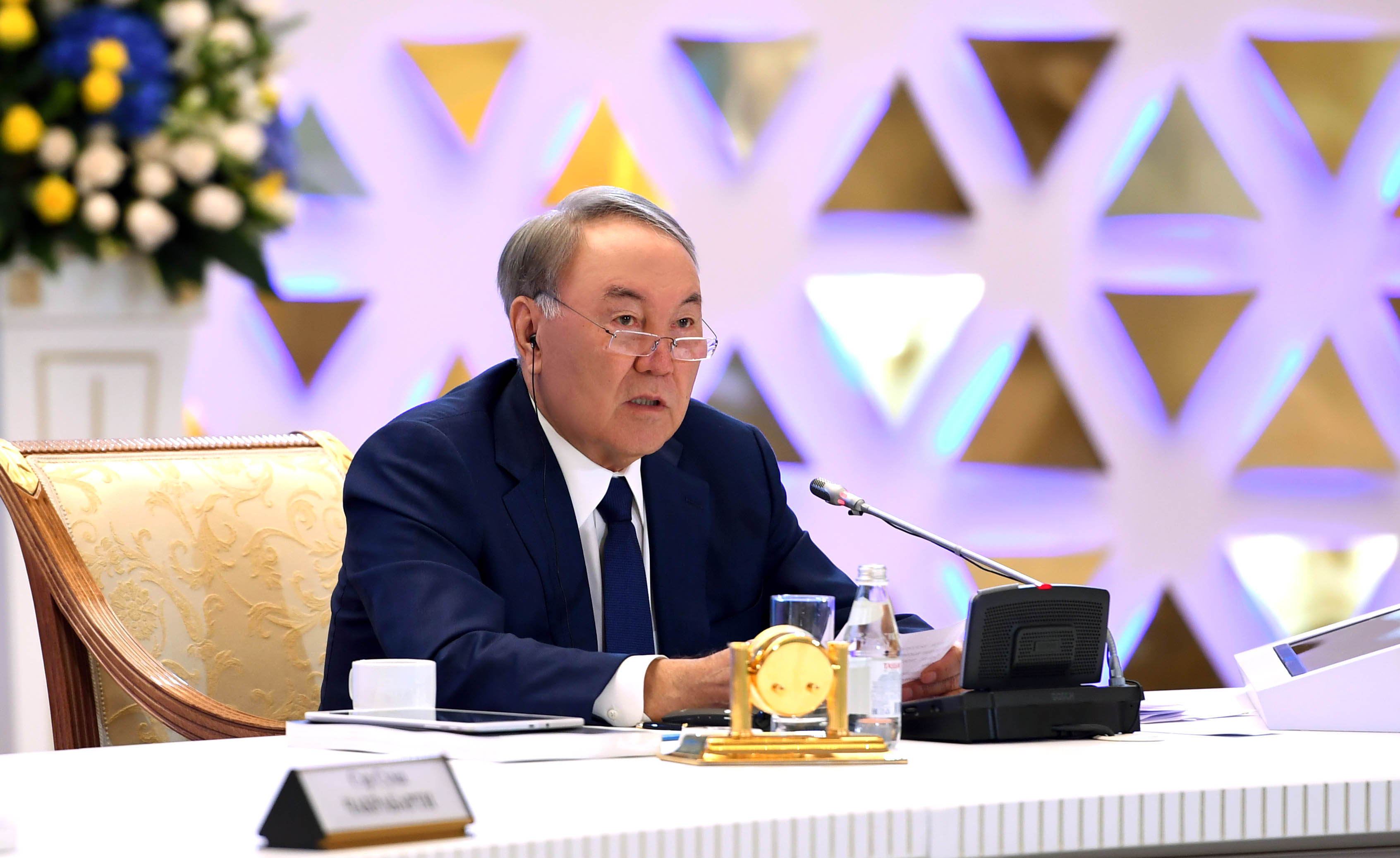 ەلباسى شەتەلدىك ينۆەستورلار كەڭەسىنىڭ 30-پلەنارلىق وتىرىسىنا قاتىستى