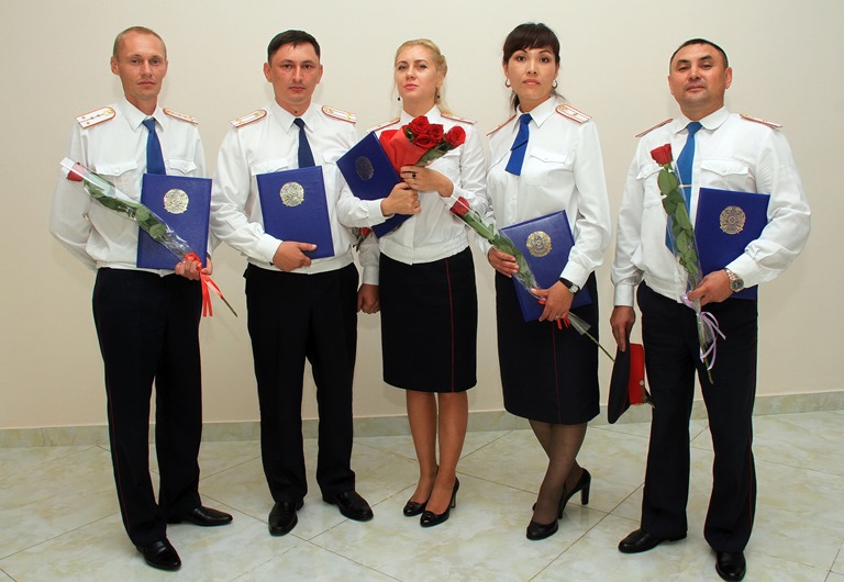 شىعىس قازاقستان پوليتسەيلەرىنە 101 اۆتوبۋس پەن 140 اۆتوكولىك بەرىلەدى