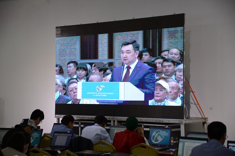 قازاق دياسپوراسى شوعىرلانعان ەلدەردە ارنايى ورتالىقتار اشۋ كەرەك –د.قىدىرالى