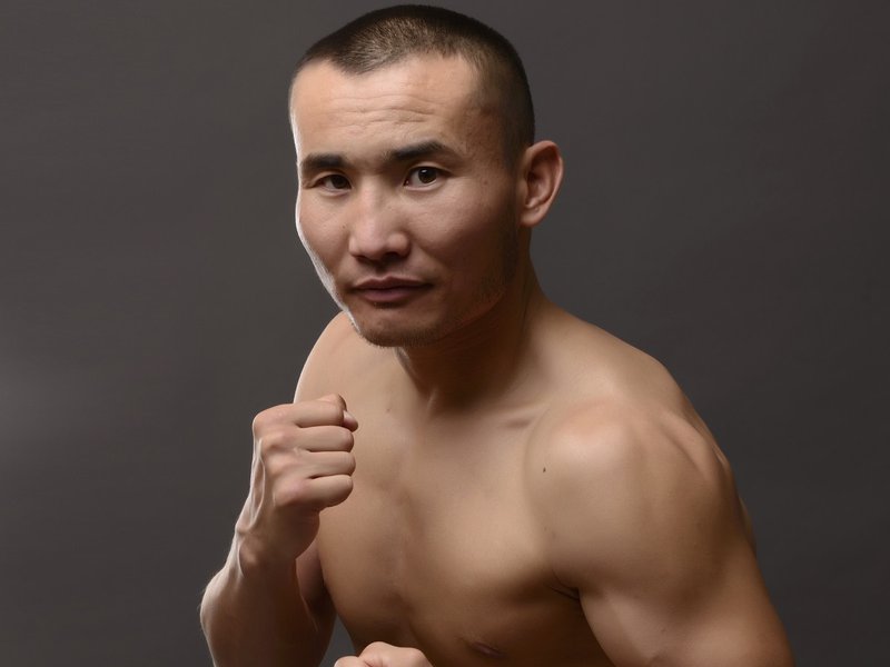 «وسالدارمەن بوكستاسىپ جۇرگەنىم جوق»