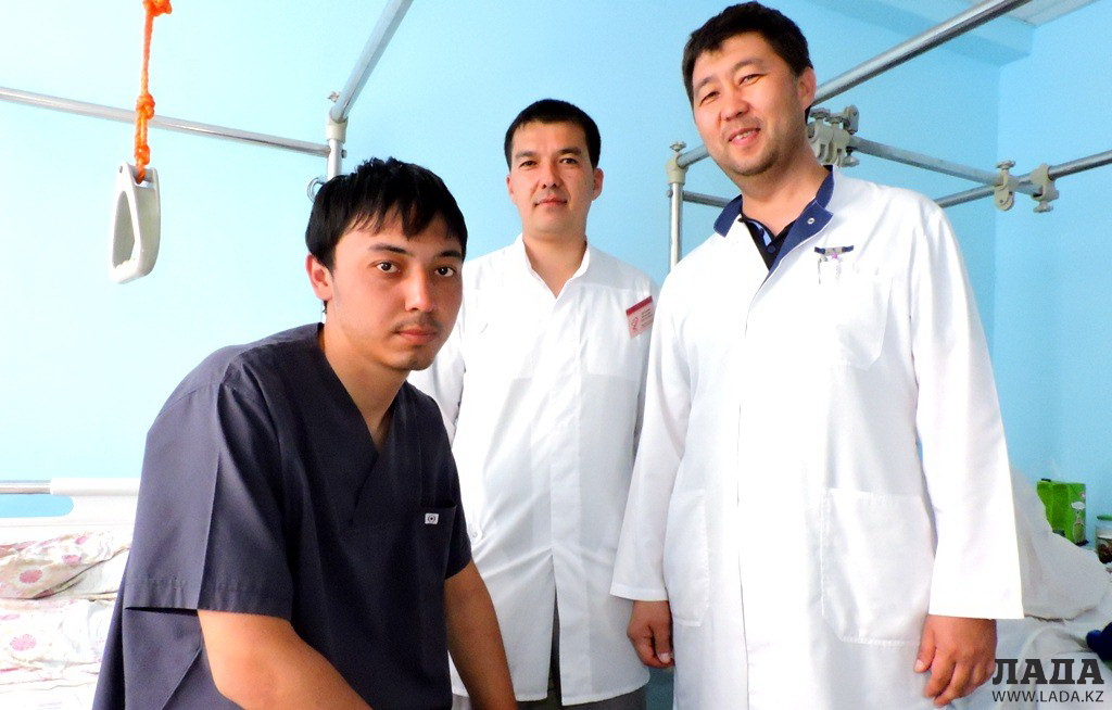 تەڭىزدە ءۇش كۇن ارپالىستى