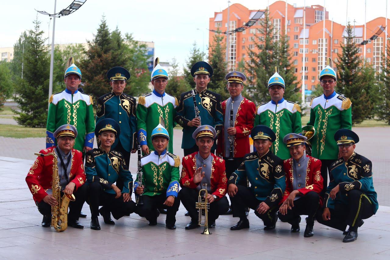 شىعىستىڭ ساربازدارى «اسكەري كەرنەي» حالىقارالىق  فەستيۆالىنىڭ گران-پري جۇلدەسىن بيىل دا يەلەندى