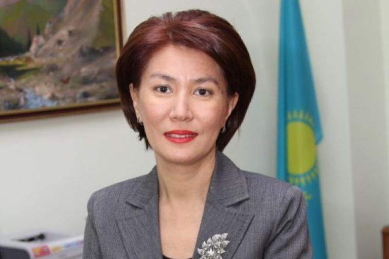 يميدجدىك تۇرعىدان نىعايتا تۇسەدى